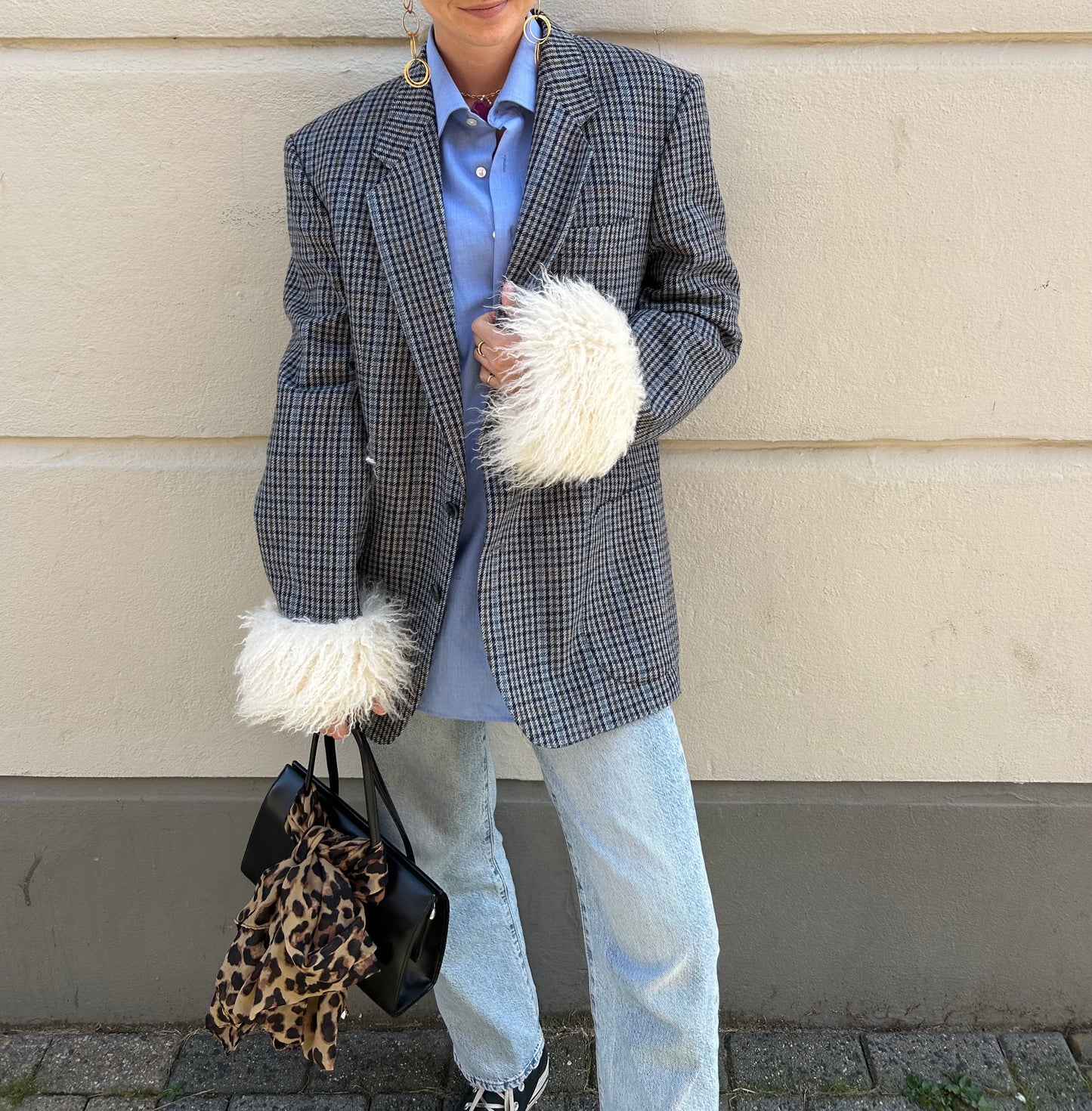 Blazer with fur sleeves | Light Blue Brown Tartan