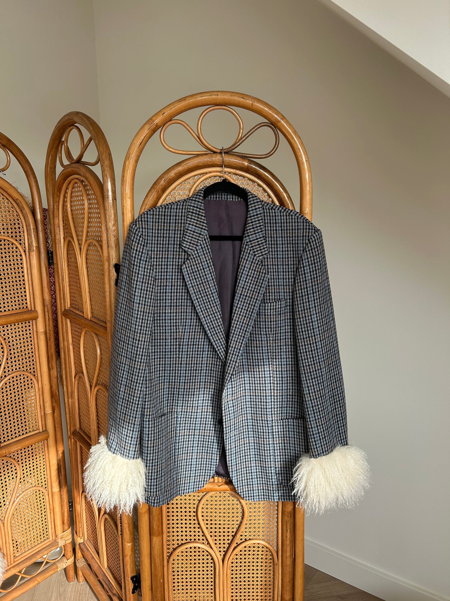 Blazer with fur sleeves | Light Blue Brown Tartan
