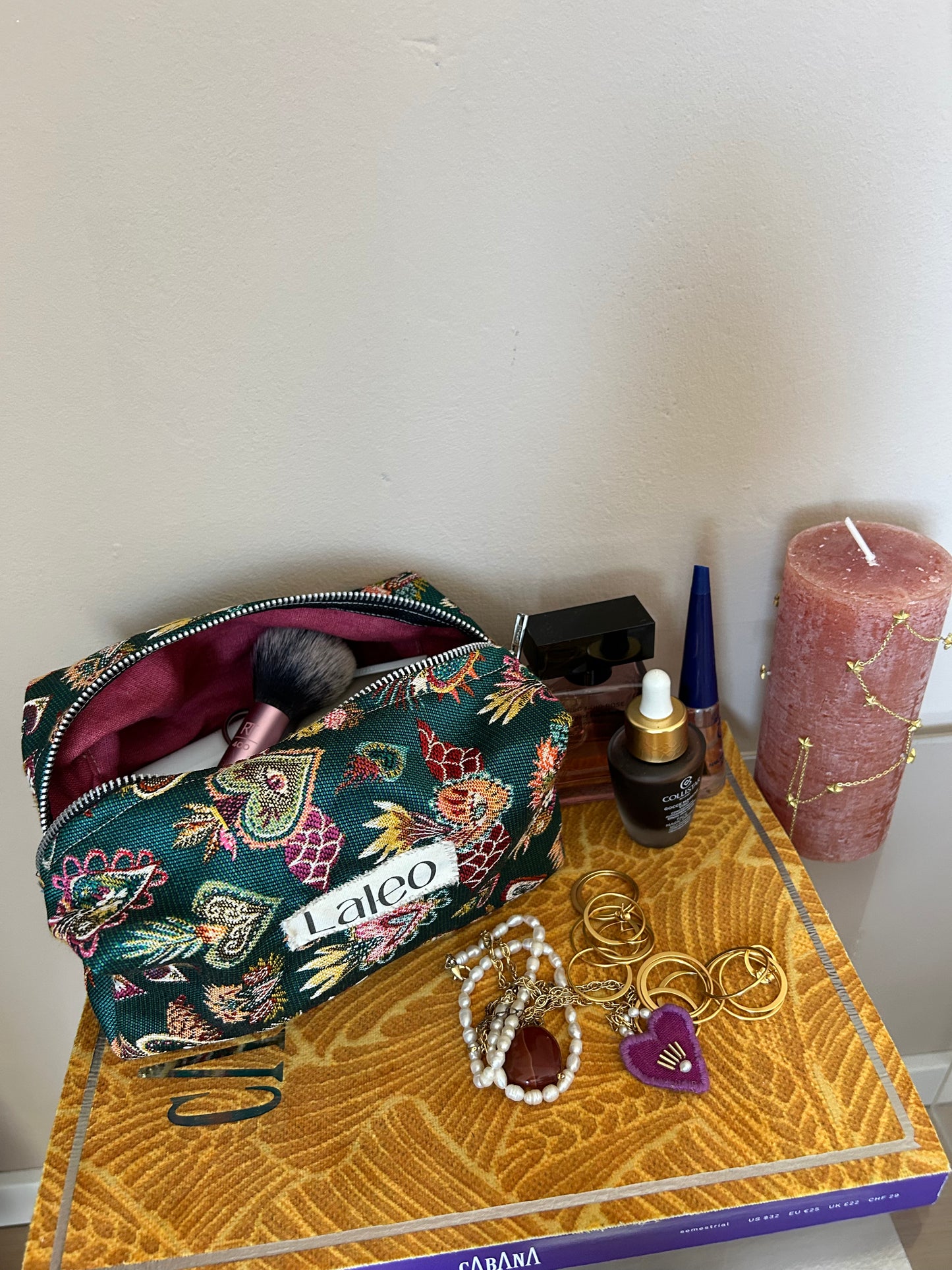 Make up bag