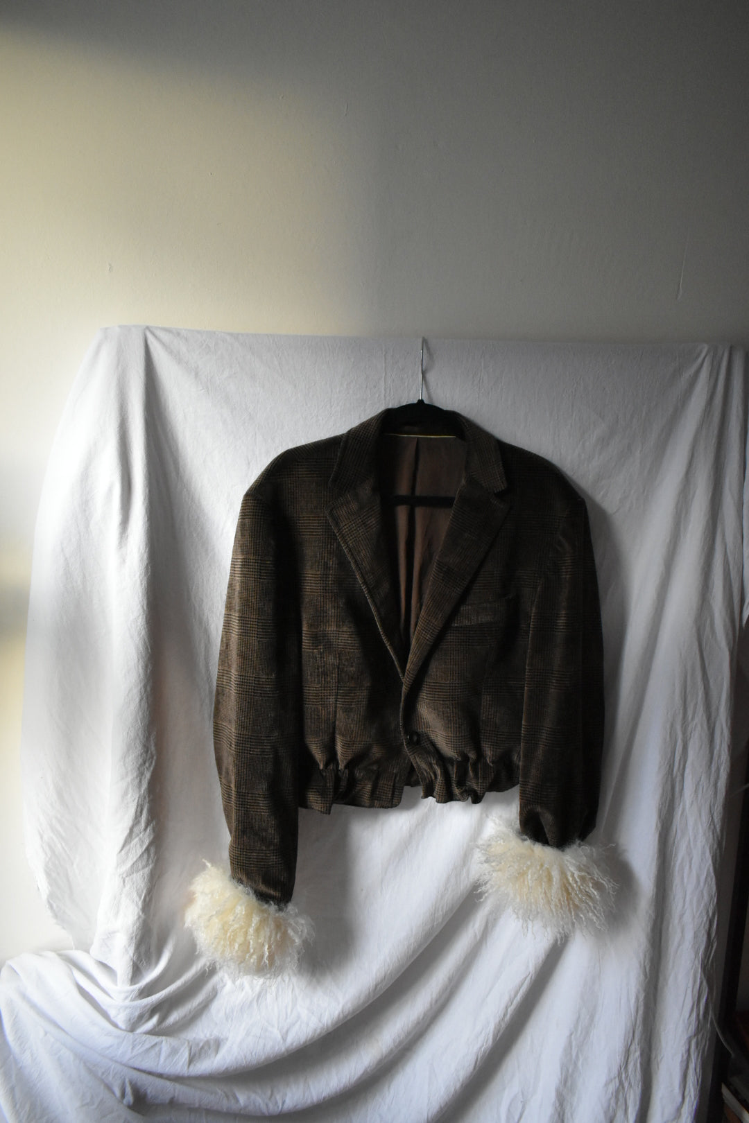 Bomber blazer with fur sleeves | Chocolate Brown