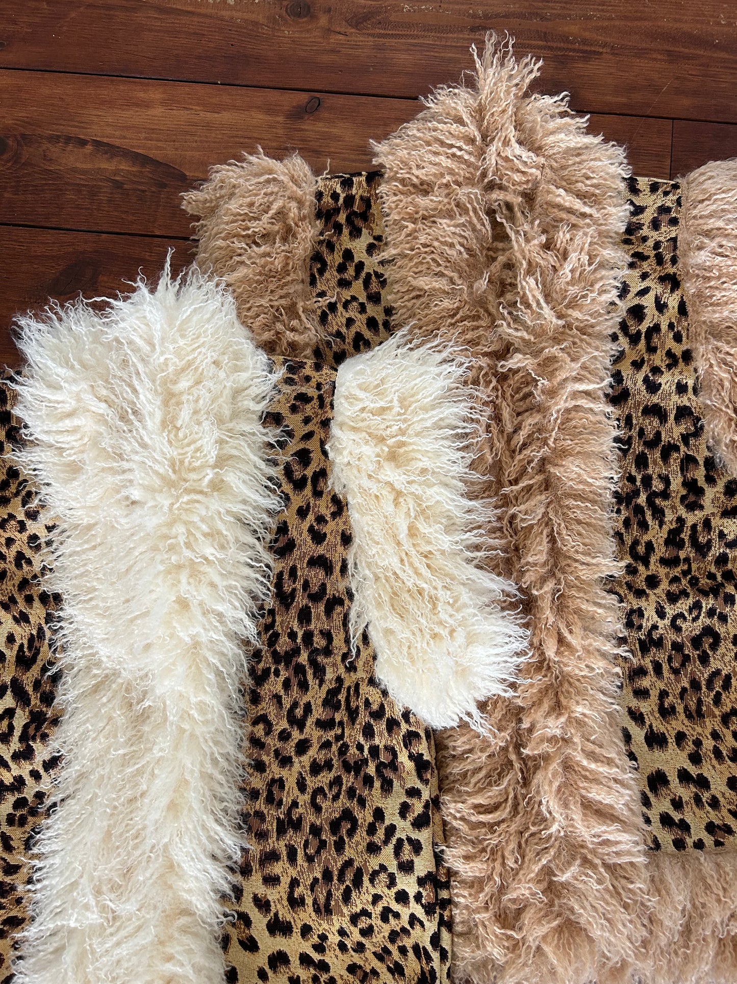 Fluffy Leopard Gilet